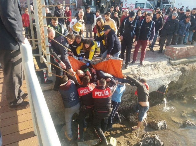 Denize Düşen Vatandaş Boğulmaktan Böyle Kurtarıldı