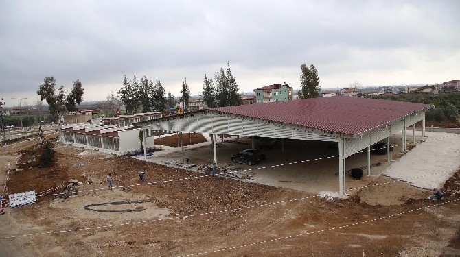 Döşemealtı Çığlık-Orta Mahalleye Pazaryeri Ve Meydan