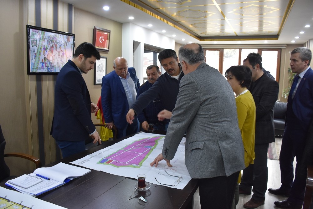 Dursunbey Osbye Lojistik Tren Yolu Hattı Yapılacak