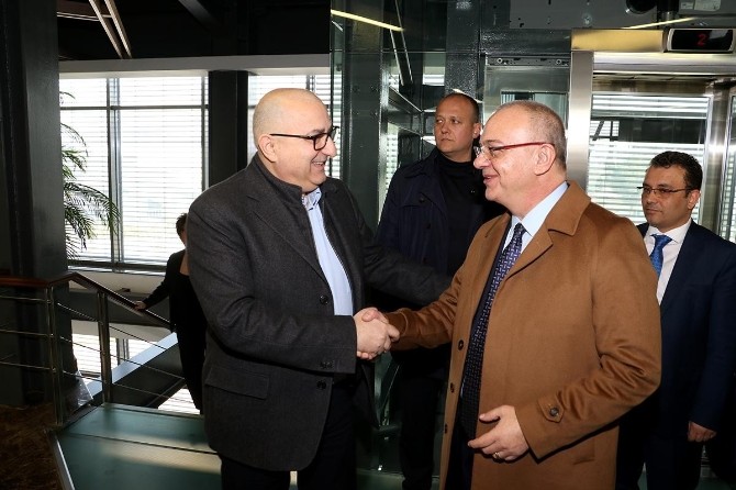 Elektrikli Otobüs Manisa Osbde Görüşüldü