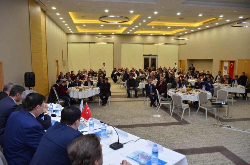 Erzincanda Yatırımcı İşadamları Bir Araya Geldi