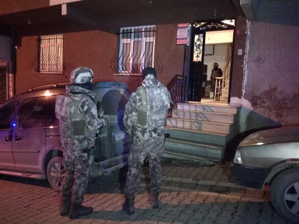 Esenyurtta Şafak Vakti Uyuşturucu Operasyonu