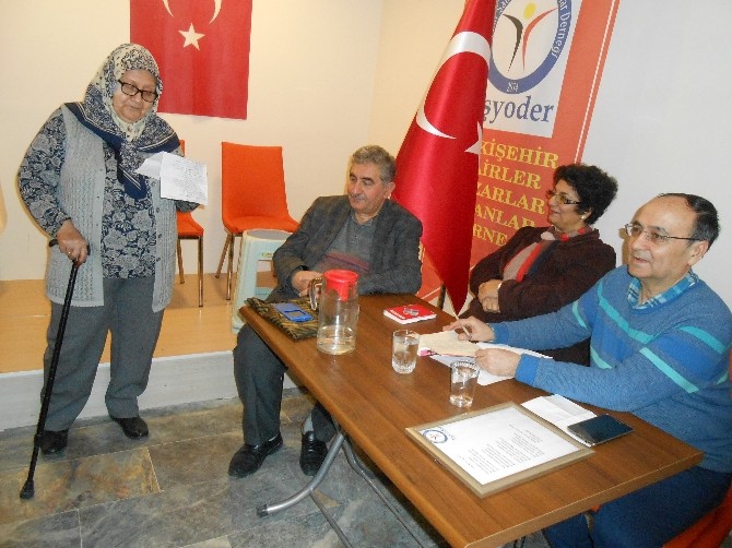 Eskişehirde Şiir Ve Türkü Etkinliği