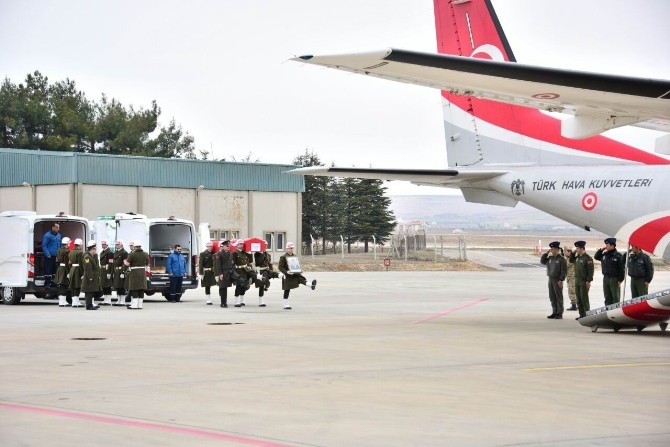 Fırat Kalkanı Harekatı Şehitleri Memleketlerine Uğurlandı