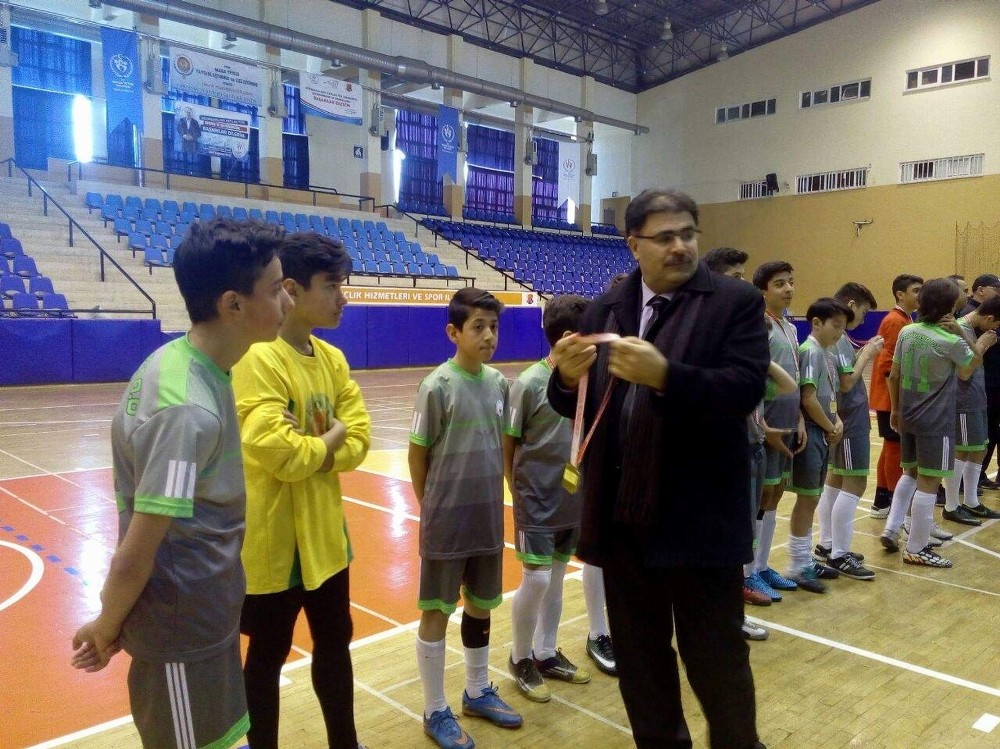 Futsal Şampiyonu Gazipaşa Ortaokulu Aydını Temsil Edecek