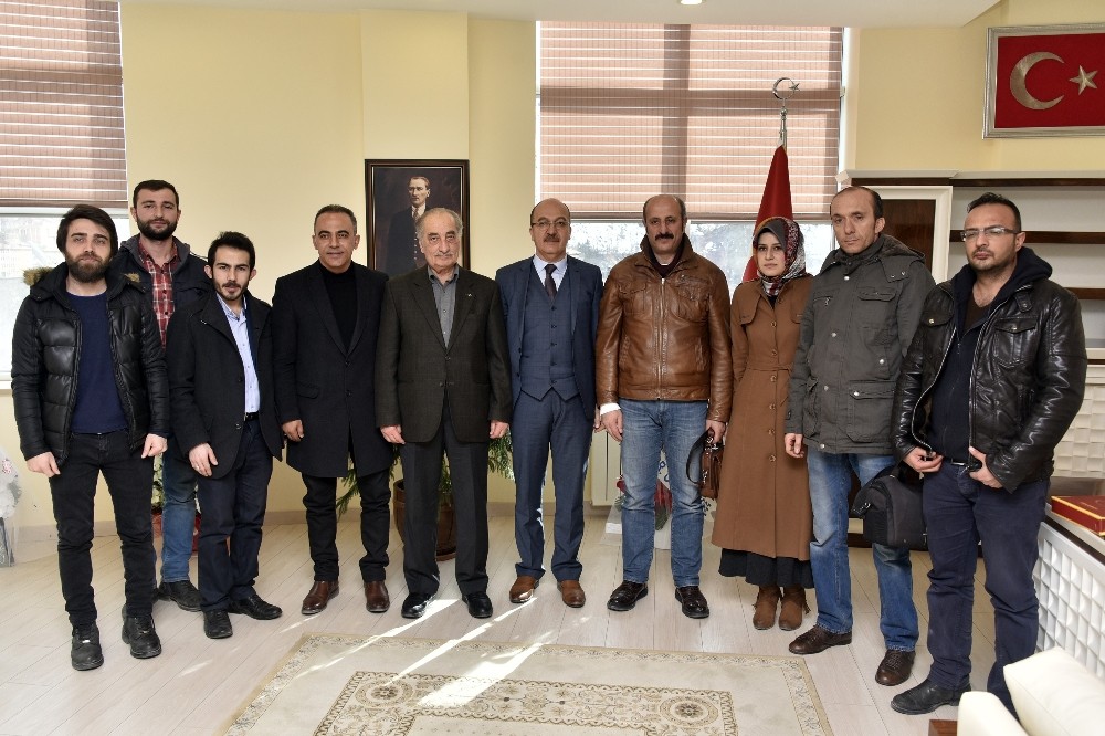 Gazetecilerden Yeni Rektör Zeybeke Ziyaret