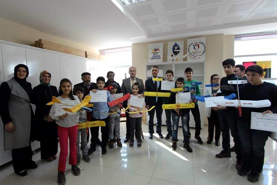 Gençlik Merkezinde Model Uçak Eğitimi Sona Erdi