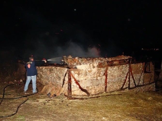 Gölpazarında Samanlık Yangını