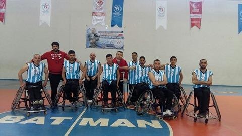 Hakkari Ekibinden Farklı Galibiyet