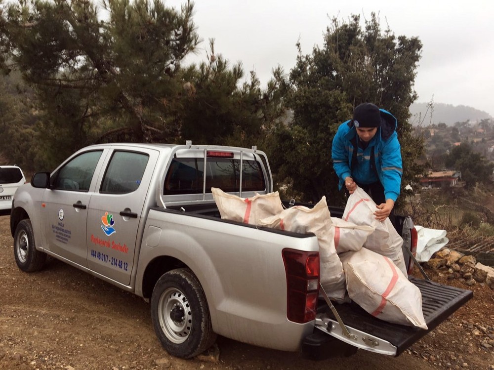İki Kardeşi ‘Paylaşarak Sevindirdiler