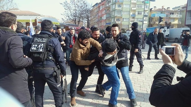 İzinsiz Eylem Yapan Keskliler Gözaltına Alındı