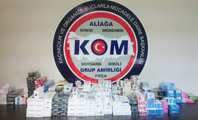 İzmirde 2 Bin 30 Adet Kaçak Sigara Ele Geçirildi