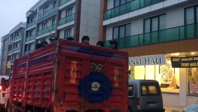 Kamyon Kasasında Tehlikeli Yolculuk