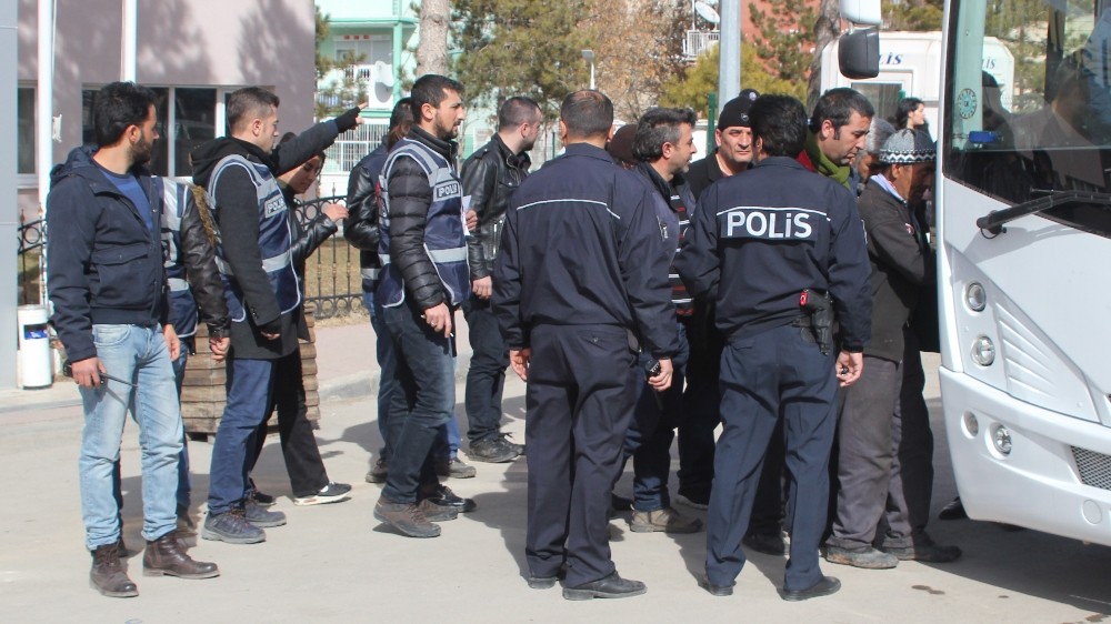 Karamanda Aranan 21 Kişiden 11İ Tutuklandı