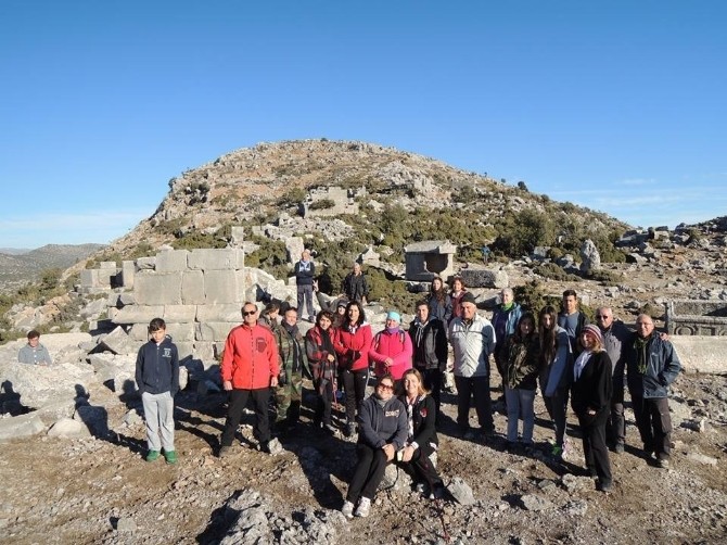 Kepez 7Den 70E Yürüyor