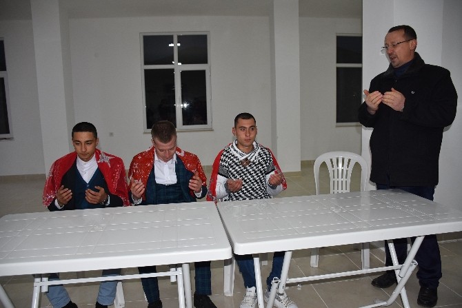 Kızılcahamamda Askerler Eğlenceyle Uğurlandı