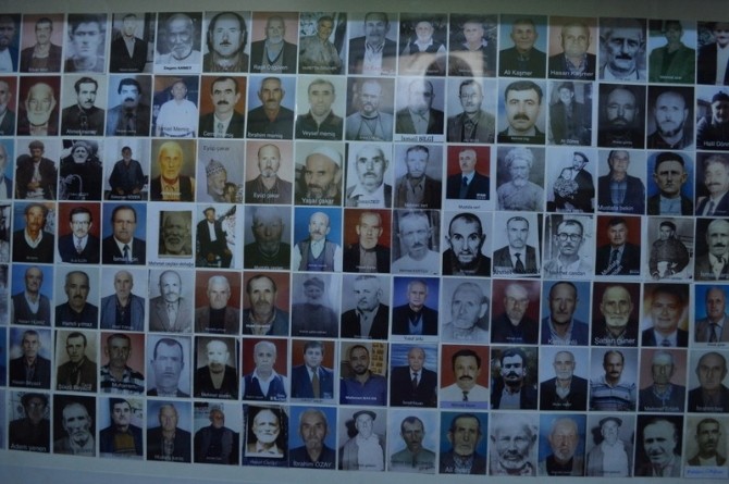 Köylüler Panoda Yaşıyor