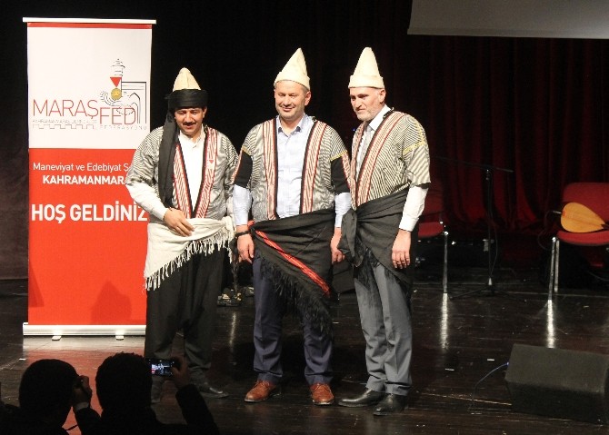 Küçükçekmecede Kış Günü Dondurma İzdihamı Yaşandı