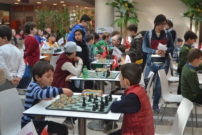 Lüleburgazda Satranç Şenliği