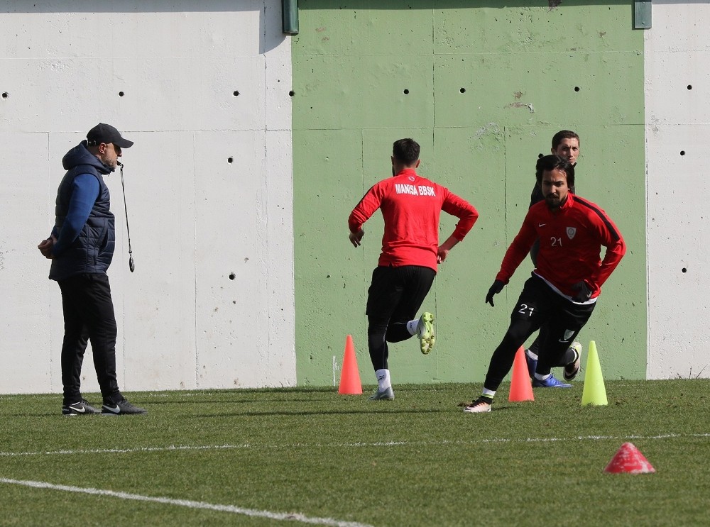 Manisa Büyükşehirin Çatalça Mesaisi Sürüyor