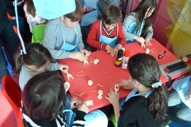 Mini Clubta Şubat Ayı Boyunca Ahşap Atölyesi