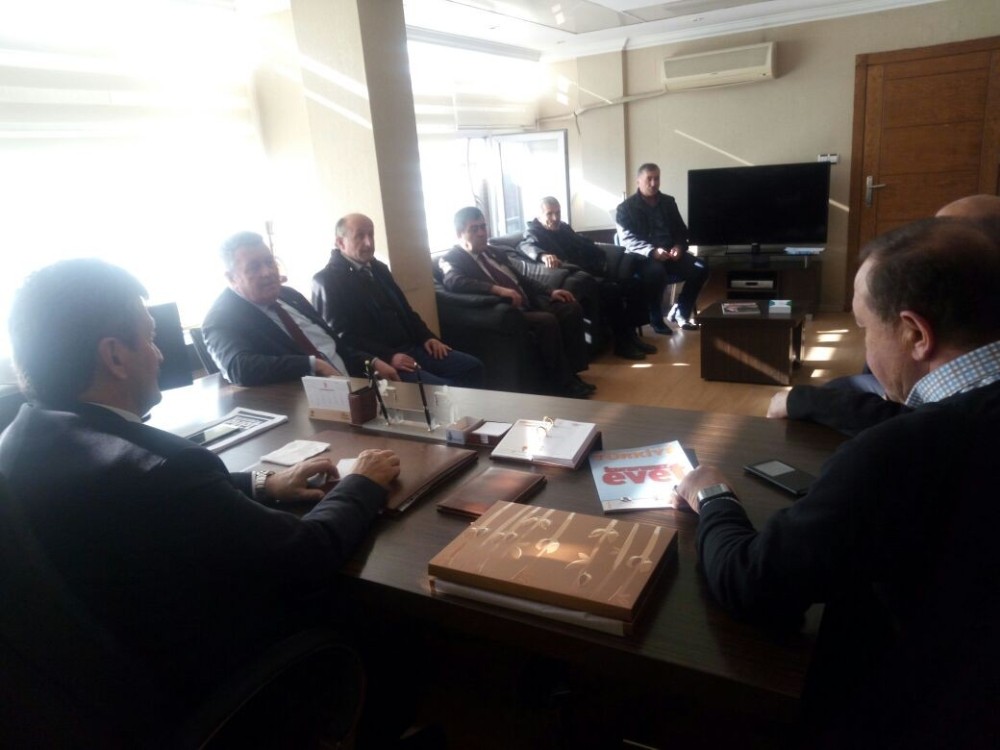 Muhtarlar; Ak Parti İl Başkanı Zeki Tosunu Ziyaret Etti