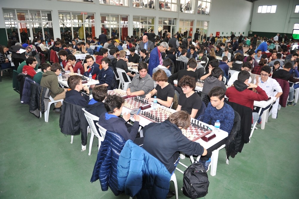 Okul Sporları Satranç Takım Turnuvası Başladı