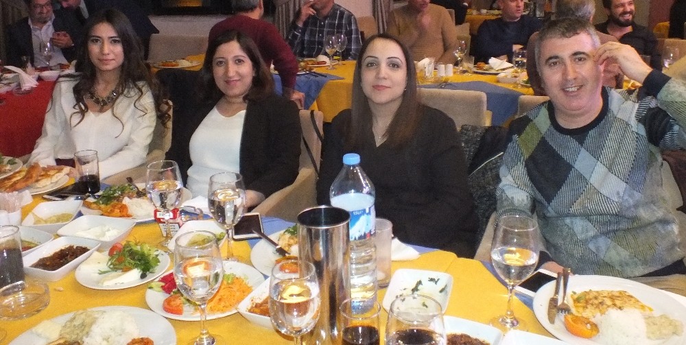 Özel Genesis Hastanesinden Doktorlara Moral Gecesi