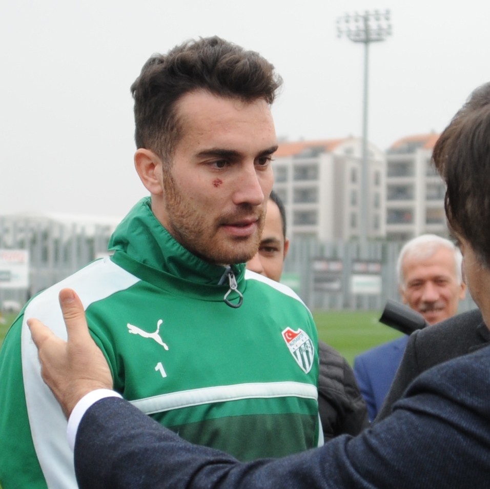 (Özel Haber) Bursasporun Tribün Liderleri Harun Tekin İle Buluştu