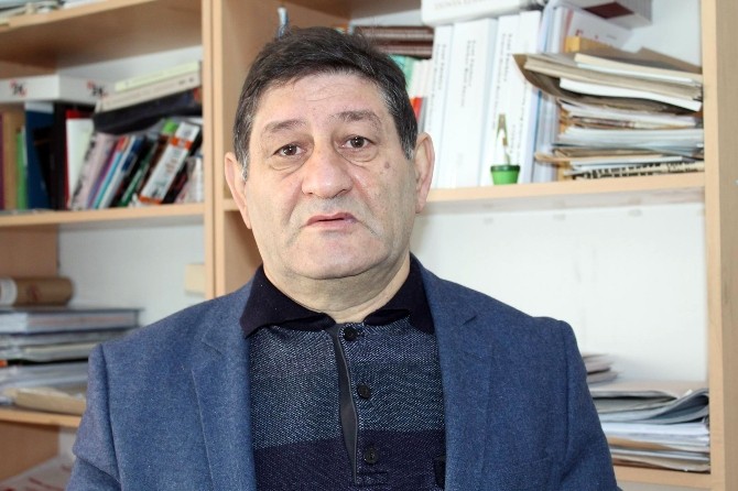 (Özel Haber) Prof. Dr. Mehdiyev: Akabinin Yazarının Vartan Paşa Olduğu Net Değil