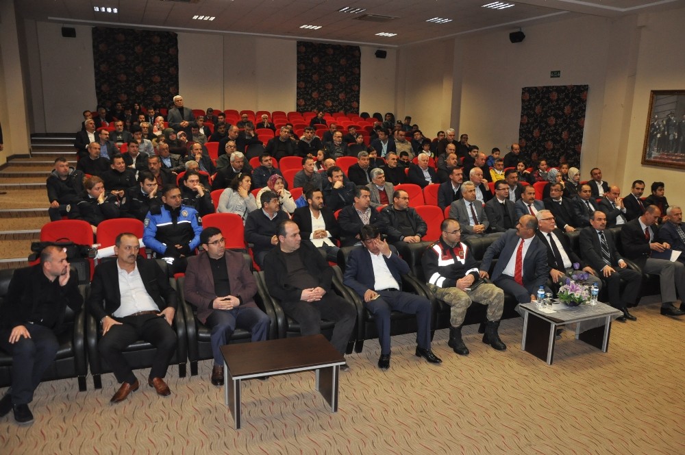 Payasta Servis Şoförlerine Seminer Verildi