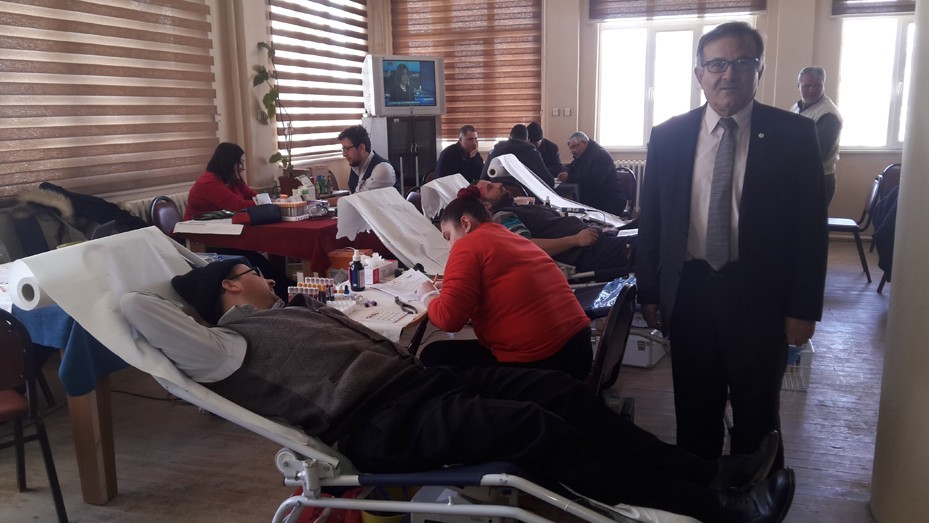 Pazarlardan Kan Bağışına Tam Destek