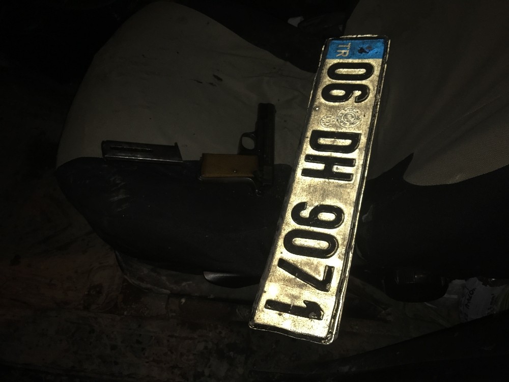 Polisten Kaçtılar Yakalanınca Uyuşturucunun Etkisindeyiz Dediler