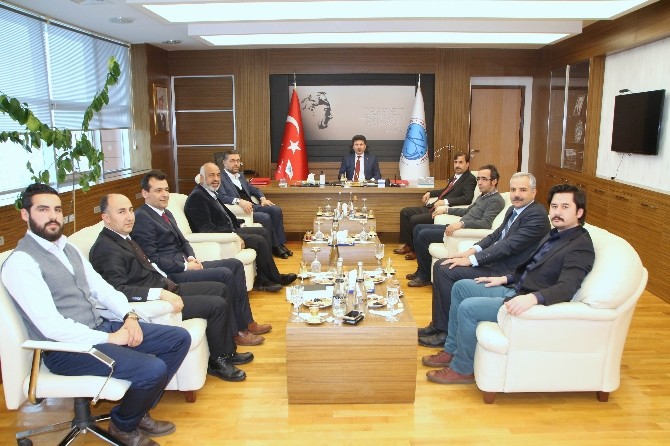 Rektör Karacoşkuna Hayırlı Olsun Ziyaretleri Sürüyor