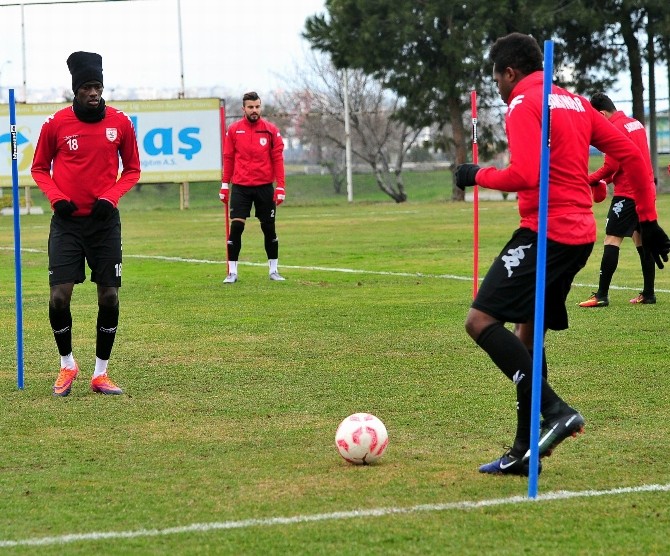 Samsunpor Ve Sivasspor 18. Randevuya Çıkacak