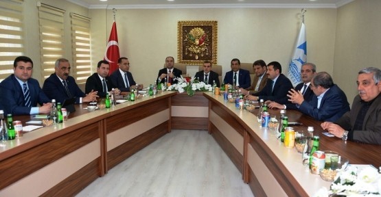 Şanlıurfa Ak Parti Belediye Başkanları Ceylanpınarda Bir Araya Geldiler