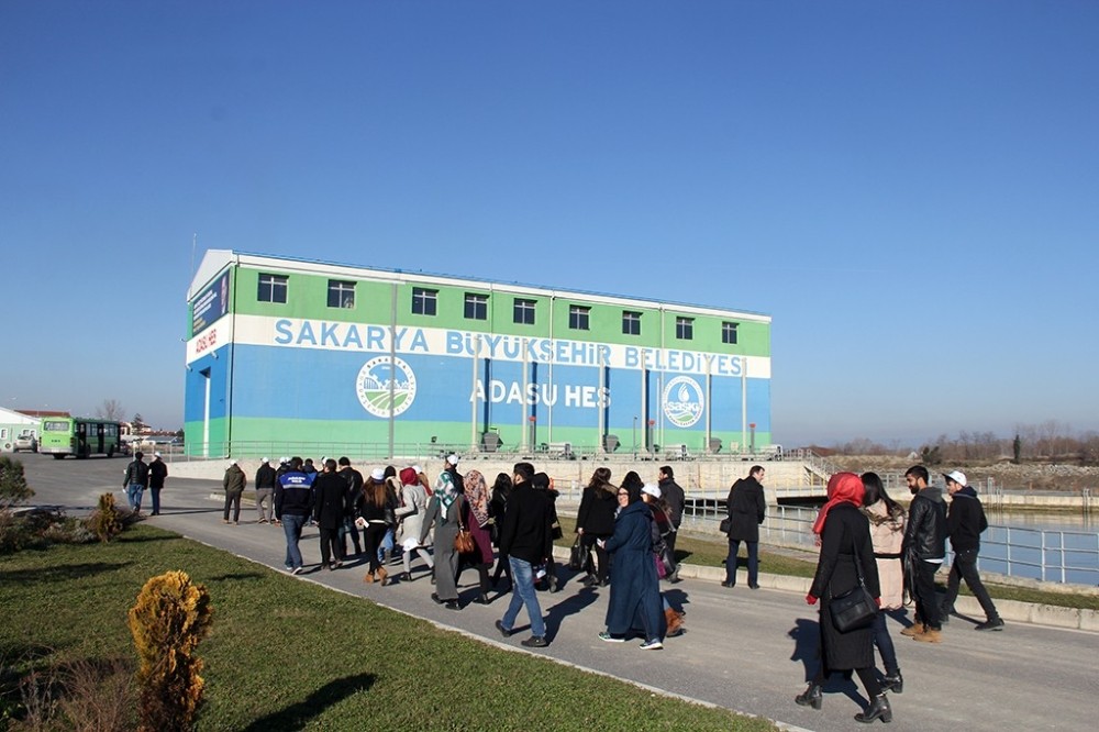 Saskide Staj Yapan Öğrenciler Kurumun İnşa Ettiği Tesisleri Gezdi