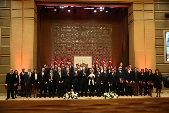 Saü Öğretim Üyesi Prof. Dr. Ayhan Bilim Ödülünü Cumhurbaşkanlığı Külliyesinde Aldı