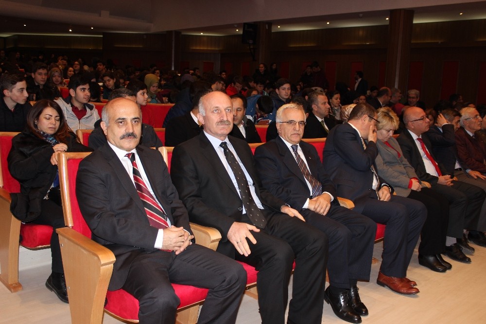 Şehir Ve Medeniyet Gençlerle Buluşuyor