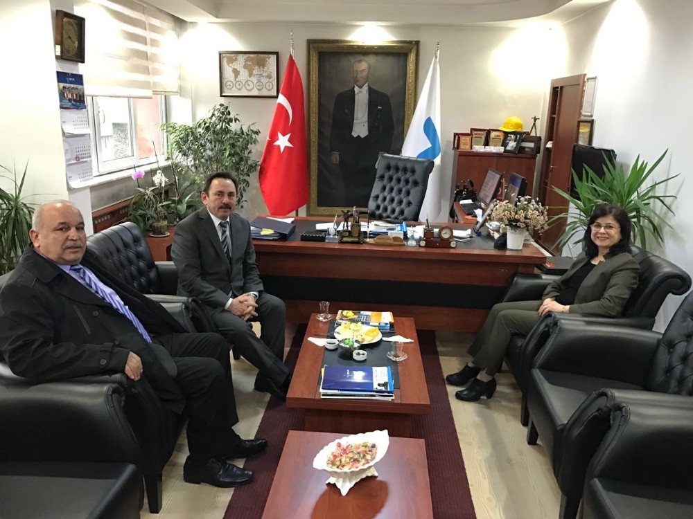 Şehit Ailelerinden Demirsuya Ziyaret