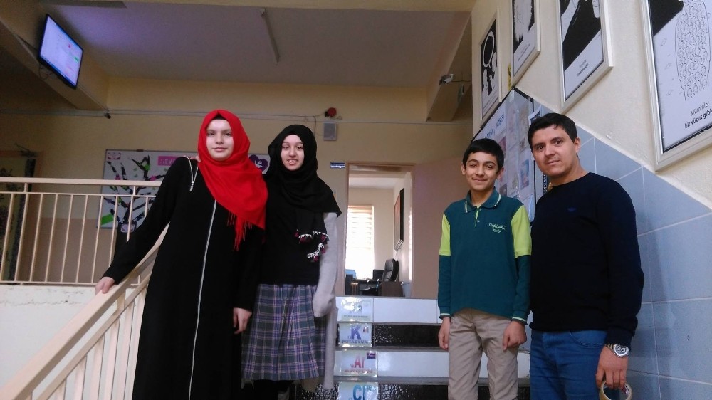 Seydi Resul İmam Hatip Ortaokulunda ‘Konuşan Merdivenler