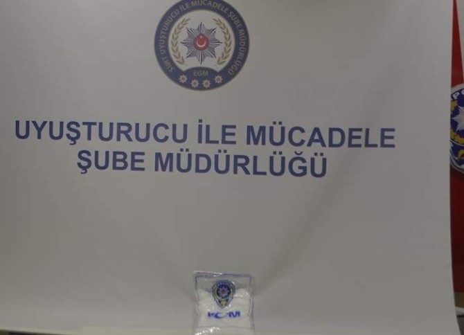 Siirtte Bir Kilo Metamfetamin Maddesi Ele Geçirildi