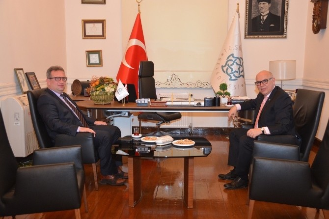 Süleymanpaşa Belediye Başkanı Ekrem Eşkinat İlçe Emniyet Müdürü Kayrakı Ağırladı