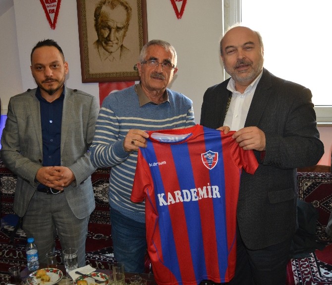 Tankut, Almanyada Ziyaretlerini Sürdürüyor