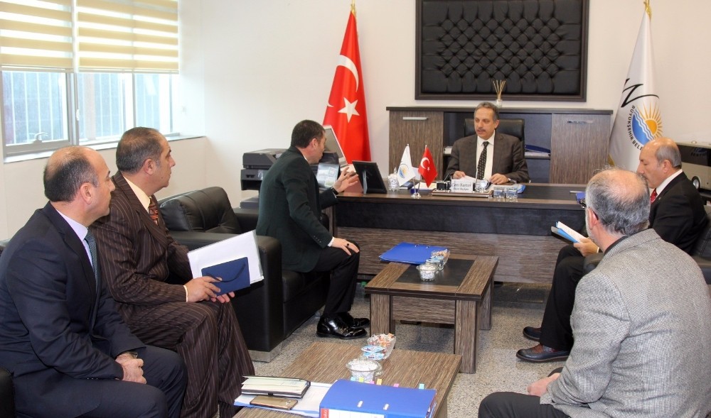 Vanın Ulaşımı Masaya Yatırıldı