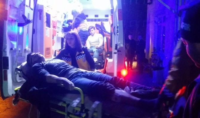 Yol Verme Kavgasında Silahlar Çekildi: 2 Yaralı