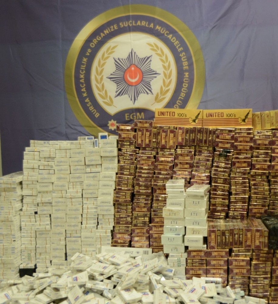 Bursada 9 Bin 250 Paket Kaçak Sigara Ele Geçirildi