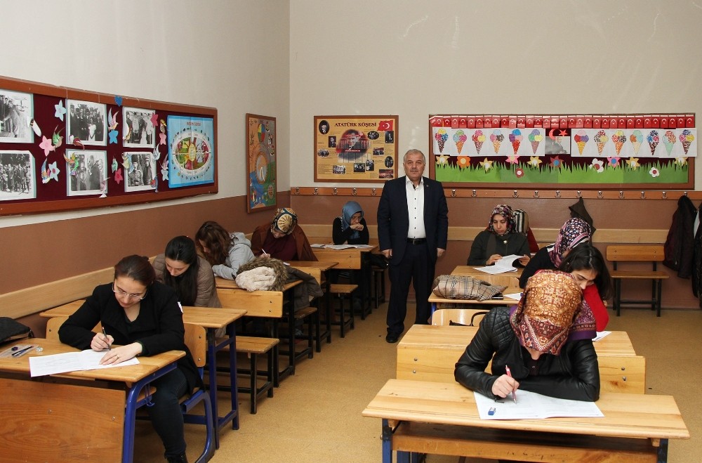 Eğitim-Bir-Senden Aday Öğretmenlere Deneme Sınavı