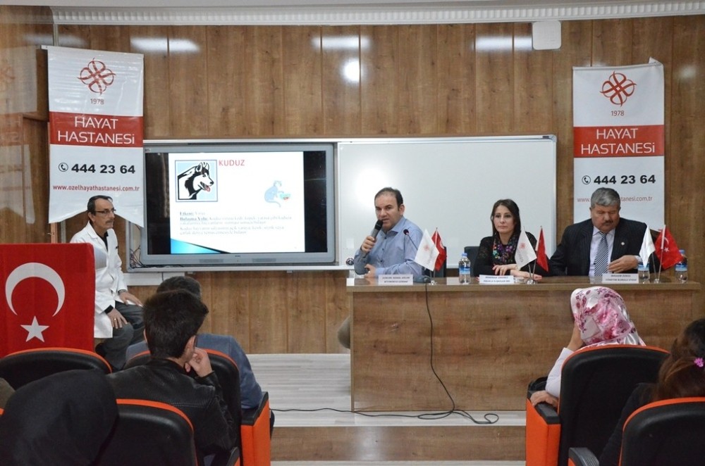 Hayat Hastanesi Emetli Öğrencilerle Buluştu