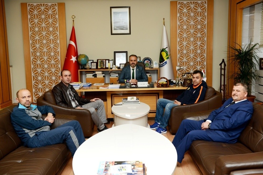 İnegöl Belediyespor Gözünü Avrupaya Dikti